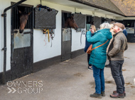NH051025-81 - Nicky Henderson Stable Visit